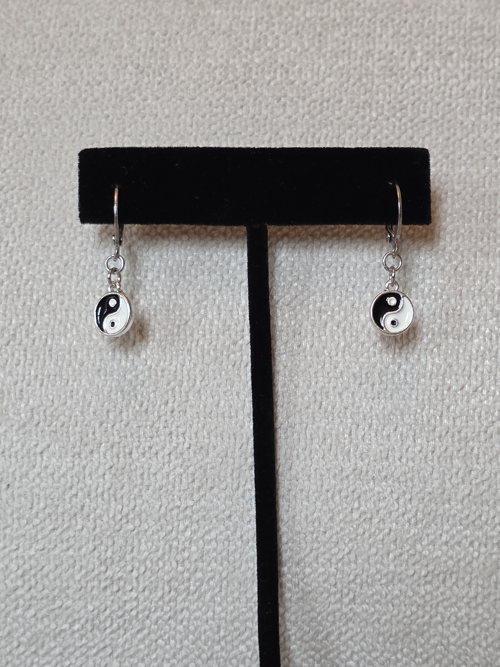 Black White Yin Yang Enamel Rhinestone Dangle Earrings